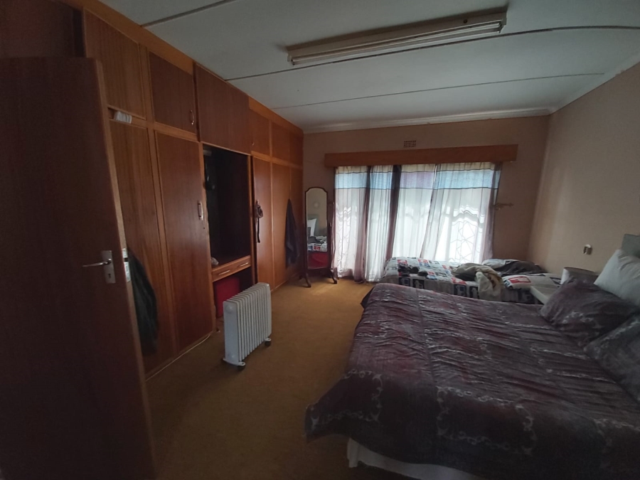7 Bedroom Property for Sale in Kuruman Northern Cape